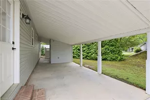404 Northridge Dr, Eden, NC 27288 - Photo 25