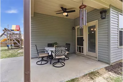 116 Beckham Place, Thomasville, NC 27360 - Photo 31