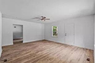 2320 S Scales St, Reidsville, NC 27320 - Photo 7
