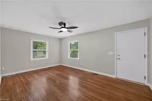 515 E Willowbrook Dr, Burlington, NC 27215 - Photo 25