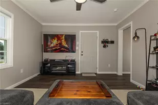1009 7th St, North Wilkesboro, NC 28659 - Photo 47