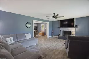 2921 Bittersweet Rd, Winston-Salem, NC 27106 - Photo 9