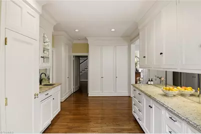 2810 Club Park Road, Winston-Salem, NC 27104 - Photo 19