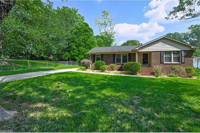 4803 Susan Terrace, Greensboro, NC 27410 - Photo 3