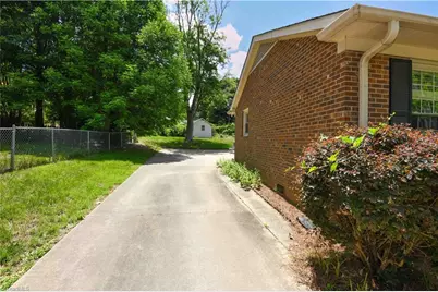 4803 Susan Terrace, Greensboro, NC 27410 - Photo 19