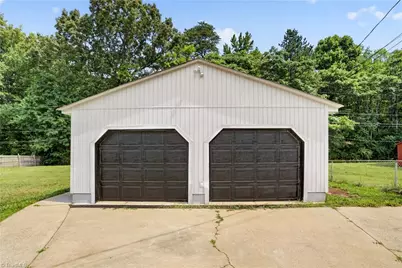 5423 Keenan Drive, Browns Summit, NC 27214 - Photo 29