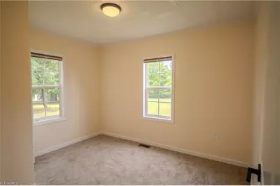 564 McDermott Street, Asheboro, NC 27205 - Photo 11