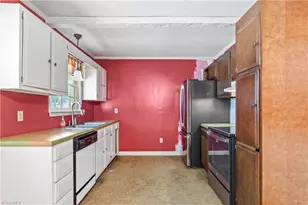 5220 Ashlyn Dr, Winston-Salem, NC 27106 - Photo 13