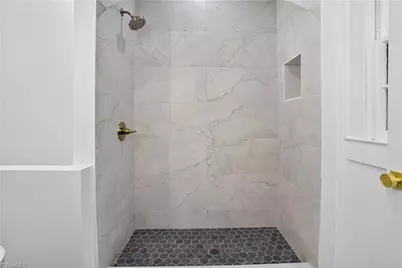 405 Spring Street, Thomasville, NC 27360 - Photo 17