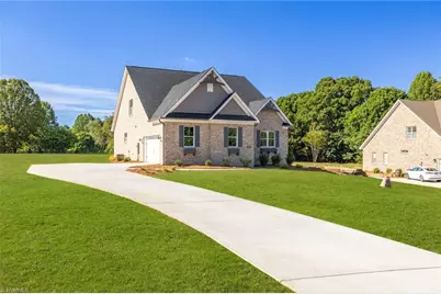 8305 Pyramid Drive, Summerfield, NC 27358 - Photo 3