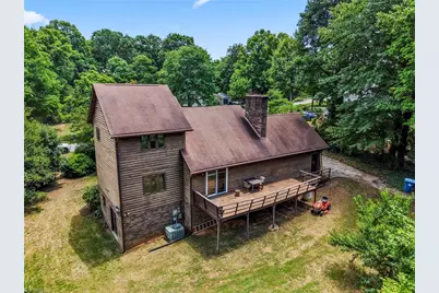512 Forest Lane, Yadkinville, NC 27055 - Photo 7
