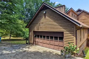 512 Forest Ln, Yadkinville, NC 27055 - Photo 5