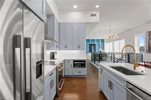 400 W 4th St, Winston-Salem, NC 27101 - Photo 15