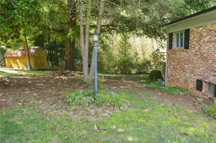 2575 Country Club Rd, Wilkesboro, NC 28697 - Photo 5