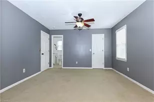 2208 Franklin Ct, Burlington, NC 27215 - Photo 23