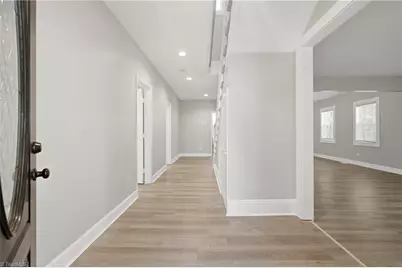 1024 Franklin Street, Winston-Salem, NC 27101 - Photo 7