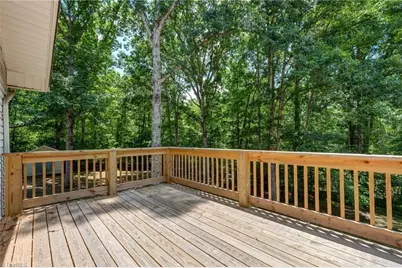 214 Regency Drive, Reidsville, NC 27320 - Photo 9