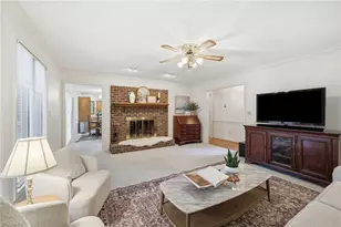 561 Mason Knoll Dr, Winston-Salem, NC 27127 - Photo 17