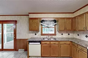436 Forest Creek Dr, Winston-Salem, NC 27107 - Photo 9