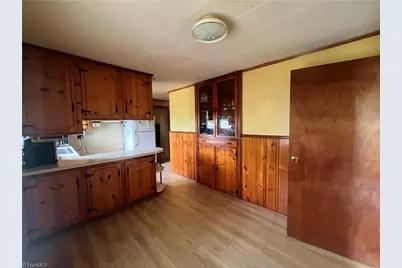 6090 Eaton Road, Belews Creek, NC 27052 - Photo 7