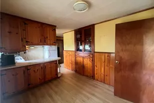 6090 Eaton Rd, Walnut Cove, NC 27052 - Photo 7