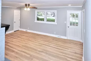6004 Santa Maria Dr, Winston-Salem, NC 27106 - Photo 11