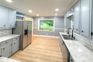 6004 Santa Maria Dr, Winston-Salem, NC 27106 - Photo 3