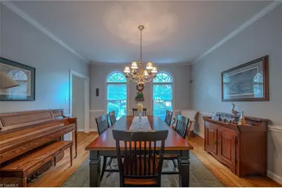 2448 Glen Cove Way, High Point, NC 27265 - Photo 5
