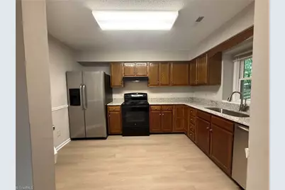 3003 Amidon Drive, Greensboro, NC 27410 - Photo 3