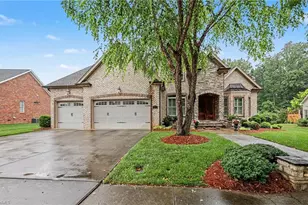 1070 Old Stone Ln, Kernersville, NC 27284 - Photo 1