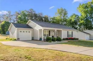 729 Bailey Rd, Winston-Salem, NC 27107 - Photo 3