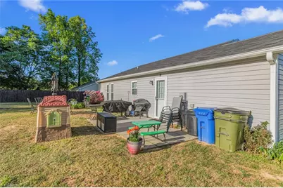 729 Bailey Road, Winston-Salem, NC 27107 - Photo 17