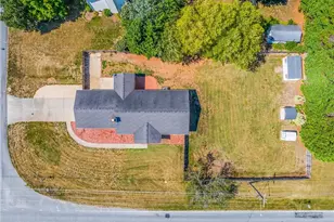 565 Adams Gate Rd, Winston-Salem, NC 27107 - Photo 25