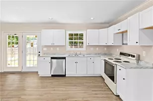 565 Adams Gate Rd, Winston-Salem, NC 27107 - Photo 7