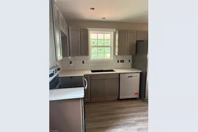 506 Moore Drive, Lexington, NC 27292 - Photo 3