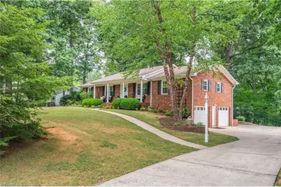 4921 Gladwyn Drive, Winston-Salem, NC 27104 - Photo 45