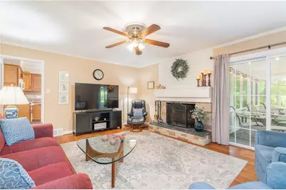 4921 Gladwyn Drive, Winston-Salem, NC 27104 - Photo 15