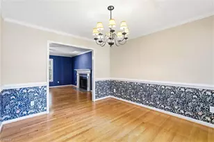 1424 Brookwood Dr, Winston-Salem, NC 27106 - Photo 11