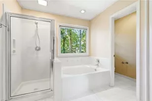 1424 Brookwood Dr, Winston-Salem, NC 27106 - Photo 37