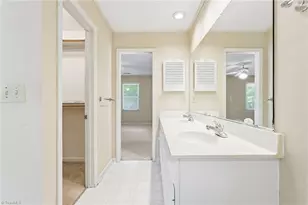 1424 Brookwood Dr, Winston-Salem, NC 27106 - Photo 39