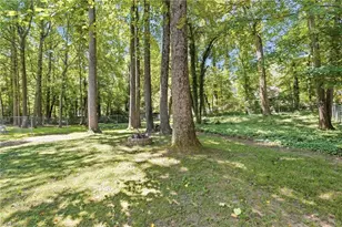 1424 Brookwood Dr, Winston-Salem, NC 27106 - Photo 43