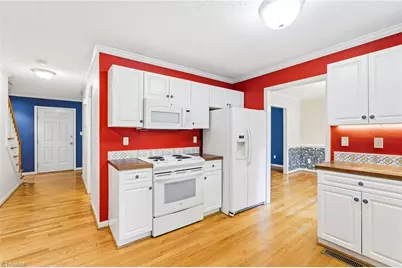 1424 Brookwood Drive, Winston-Salem, NC 27106 - Photo 21