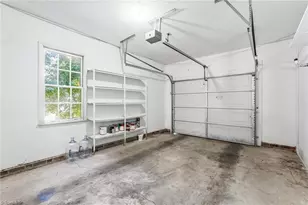 1424 Brookwood Dr, Winston-Salem, NC 27106 - Photo 19