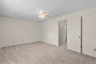 2645 Cottage Pl, Greensboro, NC 27455 - Photo 17