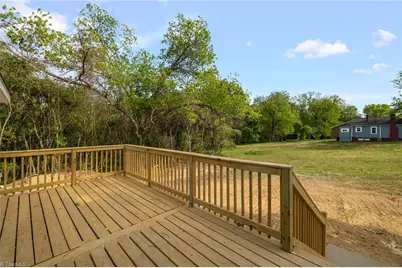 321 S Branch Street, Reidsville, NC 27320 - Photo 25