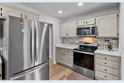 345 River Run Drive, Reidsville, NC 27320 - Photo 17
