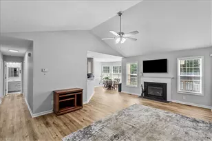 345 River Run Dr, Reidsville, NC 27320 - Photo 5