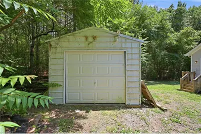 212 Lakeview Drive, Pelham, NC 27311 - Photo 21