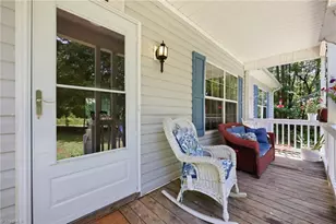 212 Lakeview Dr, Pelham, NC 27311 - Photo 3