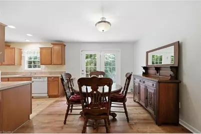 212 Lakeview Drive, Pelham, NC 27311 - Photo 7
